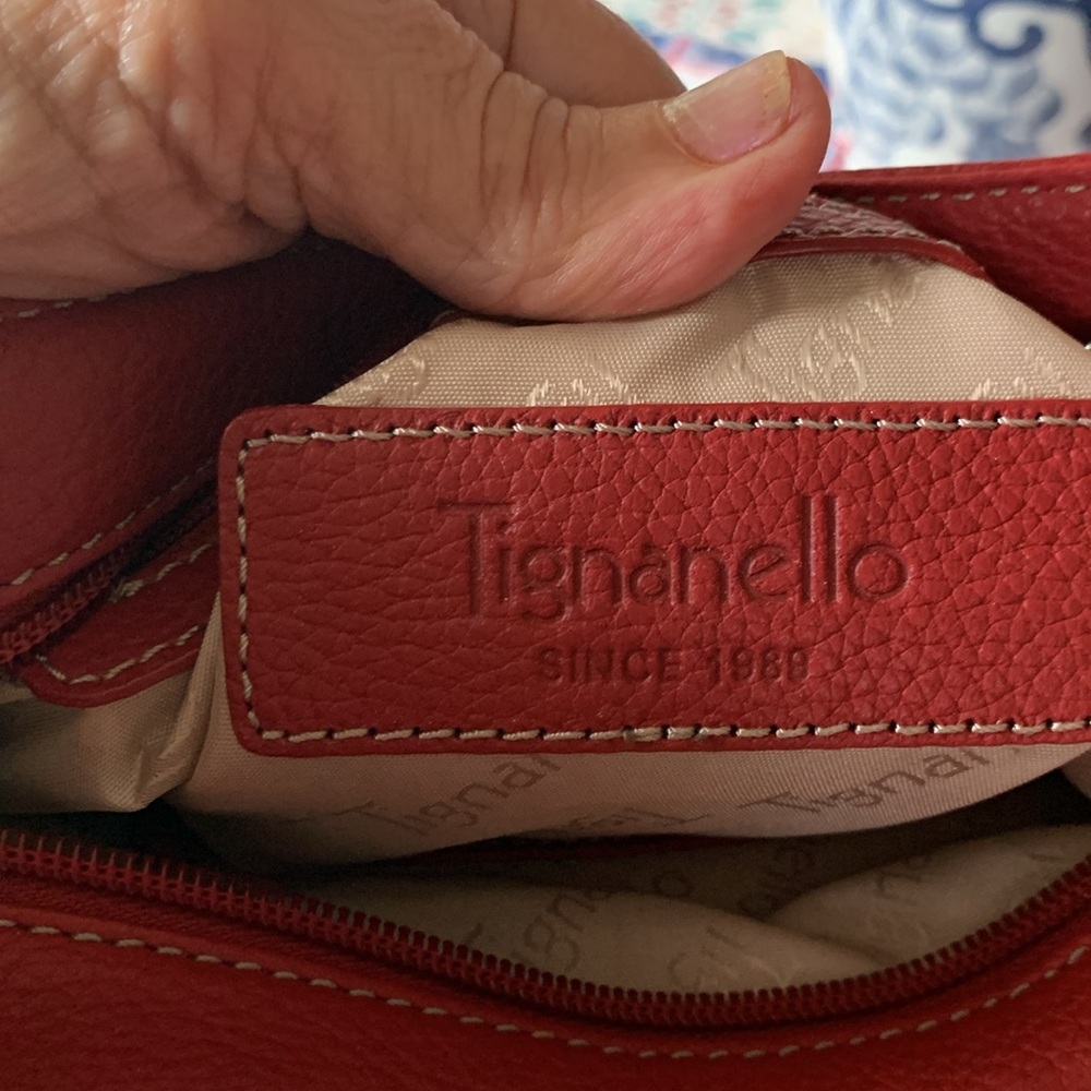 Tignanello Leather Crossbody Bag NWT - Picture 9 of 14